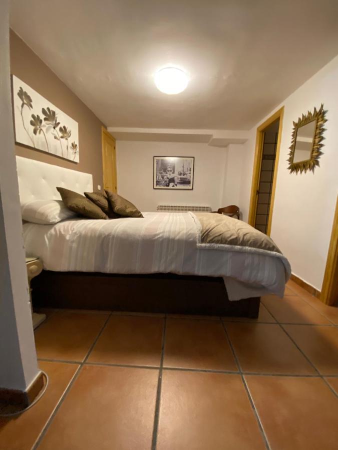 Bodega Intima Apartment Сарагоса Екстериор снимка